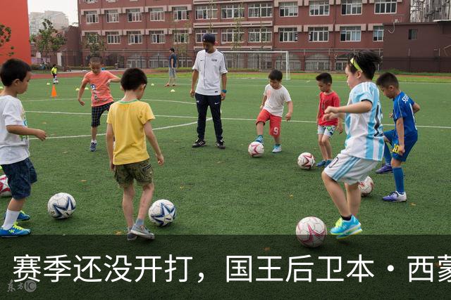 赛季还没开打，国王后卫本·西蒙斯训练中跟腱撕裂
